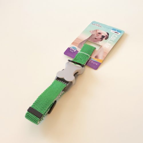 Nyakörv textil - anyagában bordázott - szürke műanyag csont alakú csattal - L - 2,5cm x 46-55cm - ZÖLD