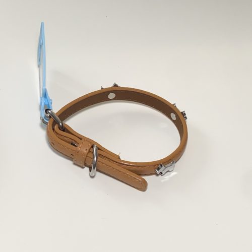 Műbőr nyakörv - kutyás szegecsekkel - 1,5cm x 27-38cm - barna