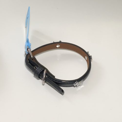 Műbőr nyakörv - kutyás szegecsekkel - 1,5cm x 27-38cm - fekete